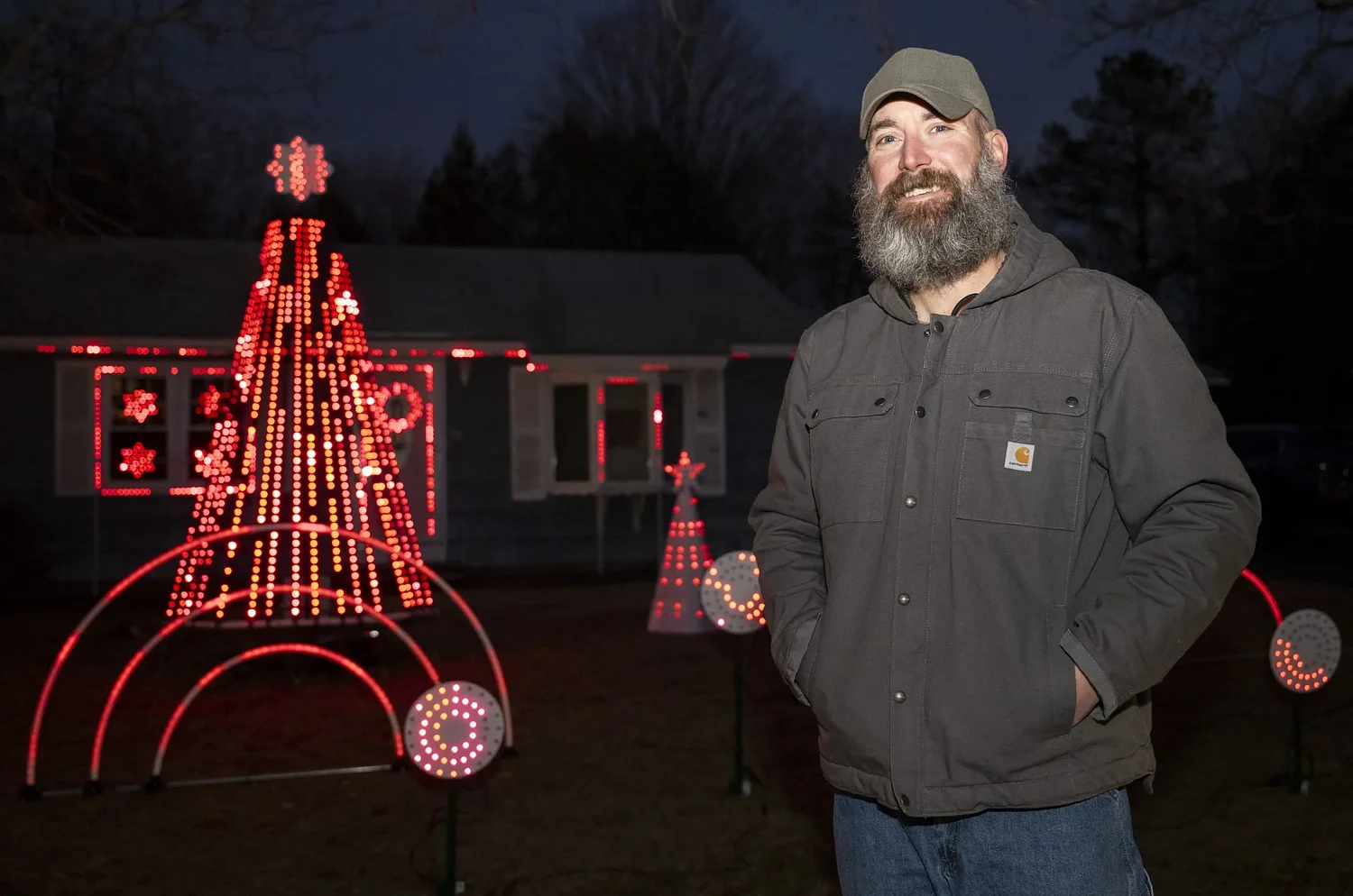 Lighting the way: Valley families spend hundreds of hours crafting dazzling light shows to build community spirit, share seasonal joy
