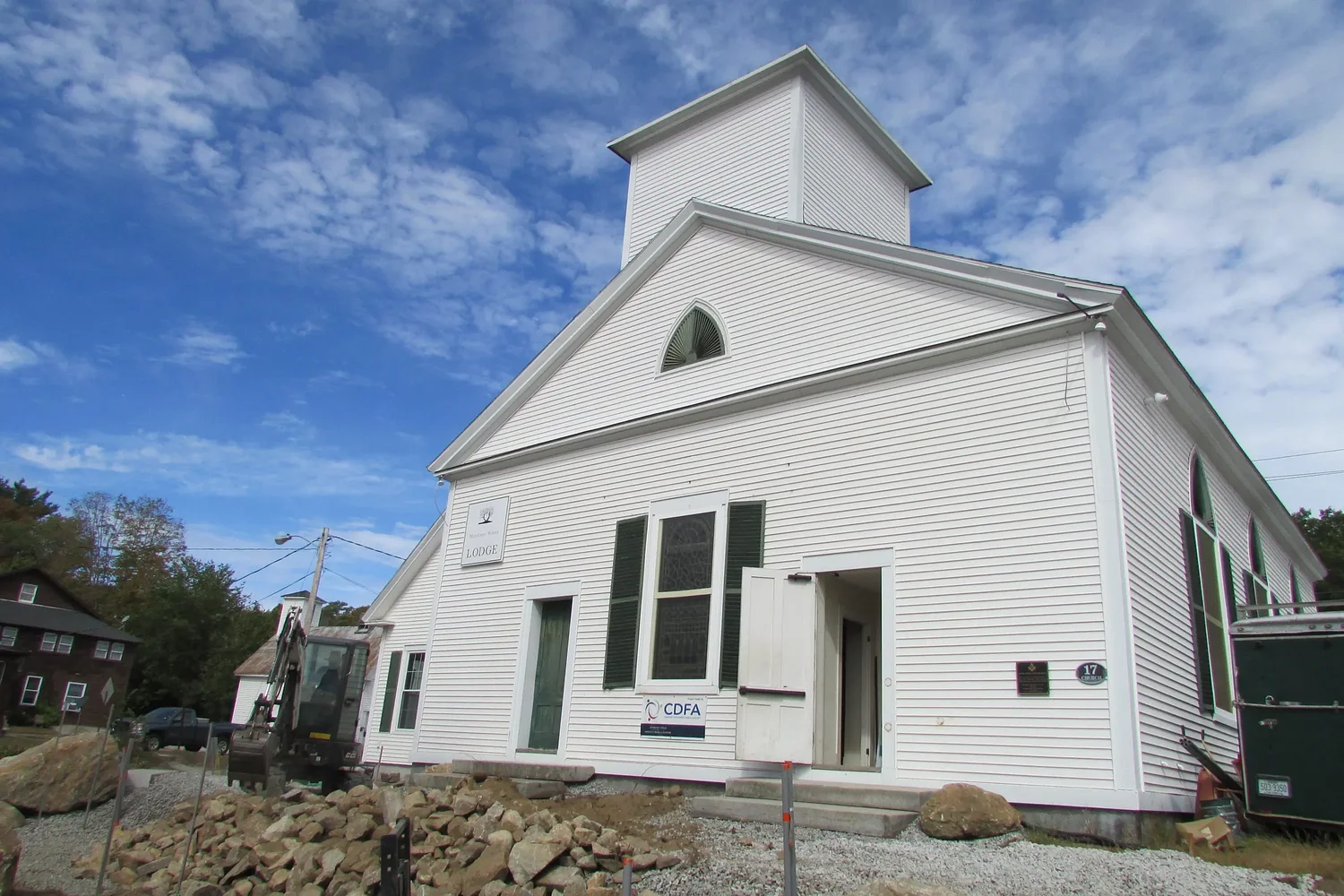 Nonprofit receives overwhelming support in building new Warner community center