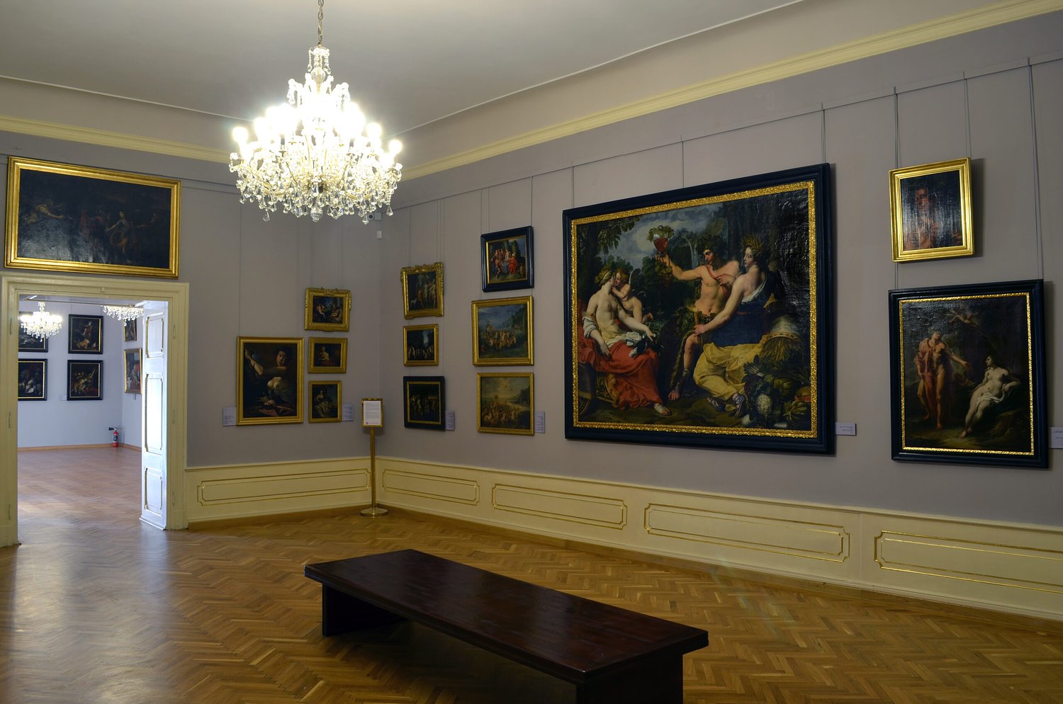 Vernisajul „Mai mult decât tăcere” aduce arta Doinei Mihăilescu la Sibiu