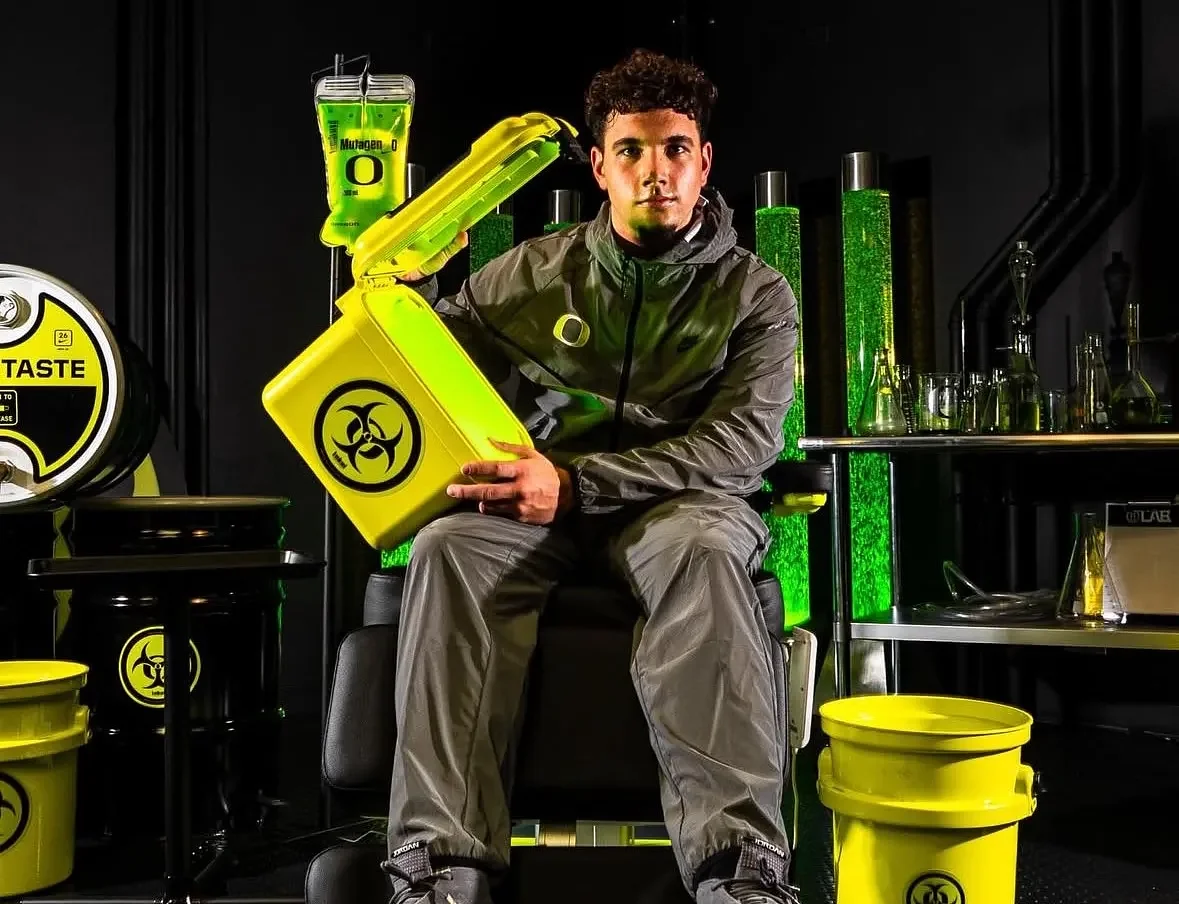 Oregon locks in its next quarterback with Dylan Raiola signing