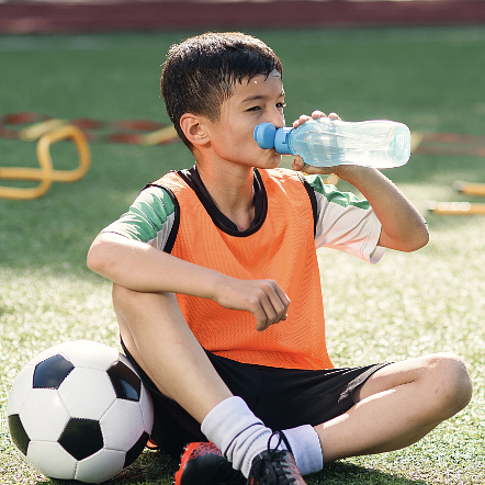 Proper Hydration for Youth Sports Athletes