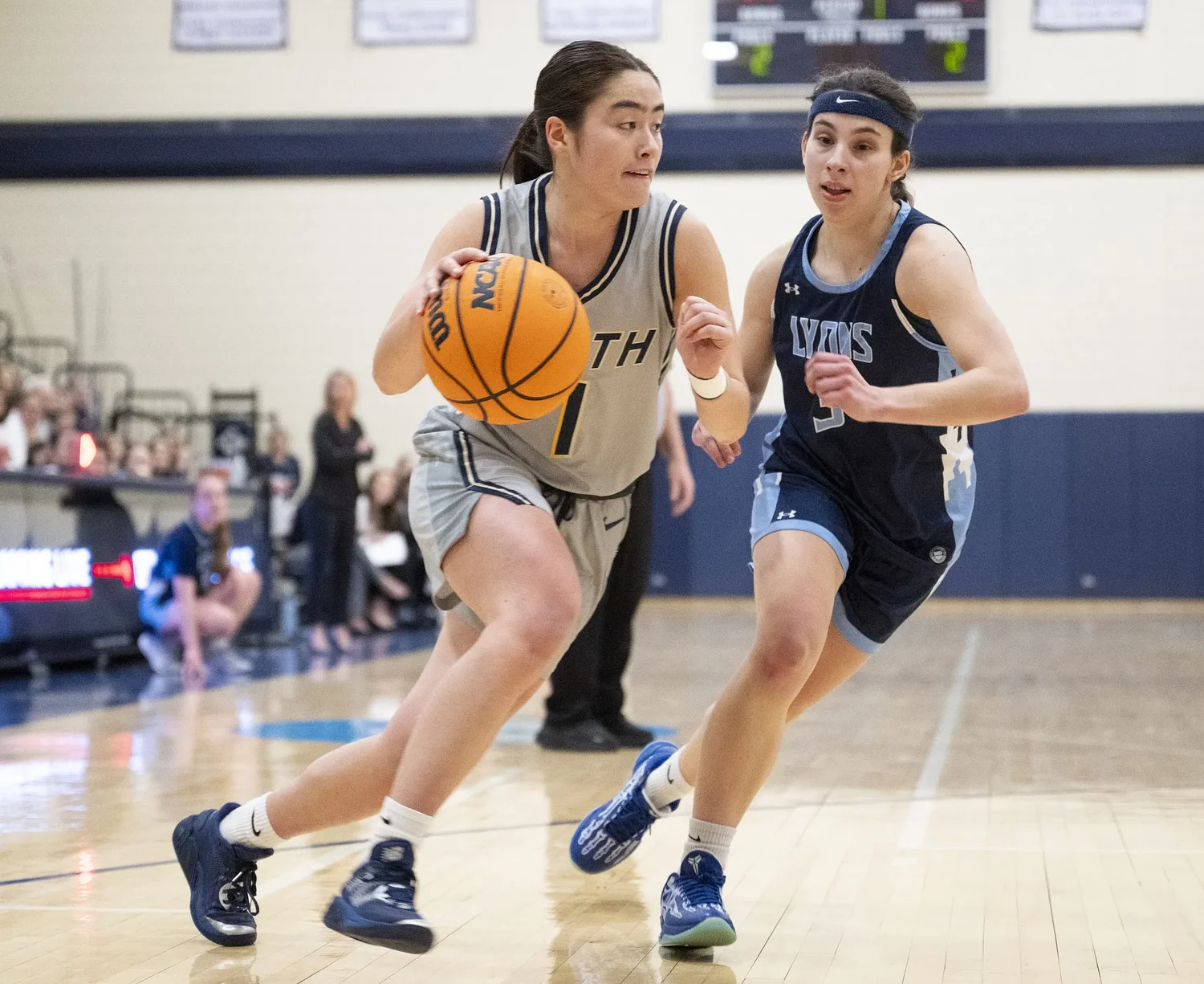 Women’s basketball: Smith College overpowers Mount Holyoke, 87-36