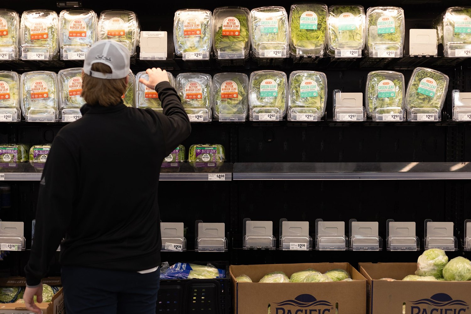 Uncertainty grows on when Texans will get SNAP benefits as U.S. Supreme Court emergency order blocks full aid