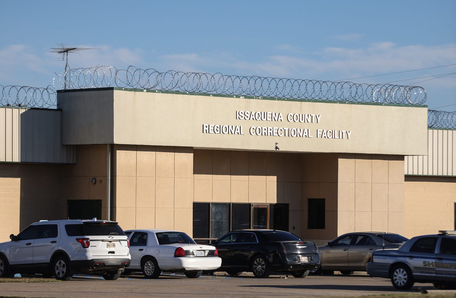 Shots fired at regional Mississippi jail