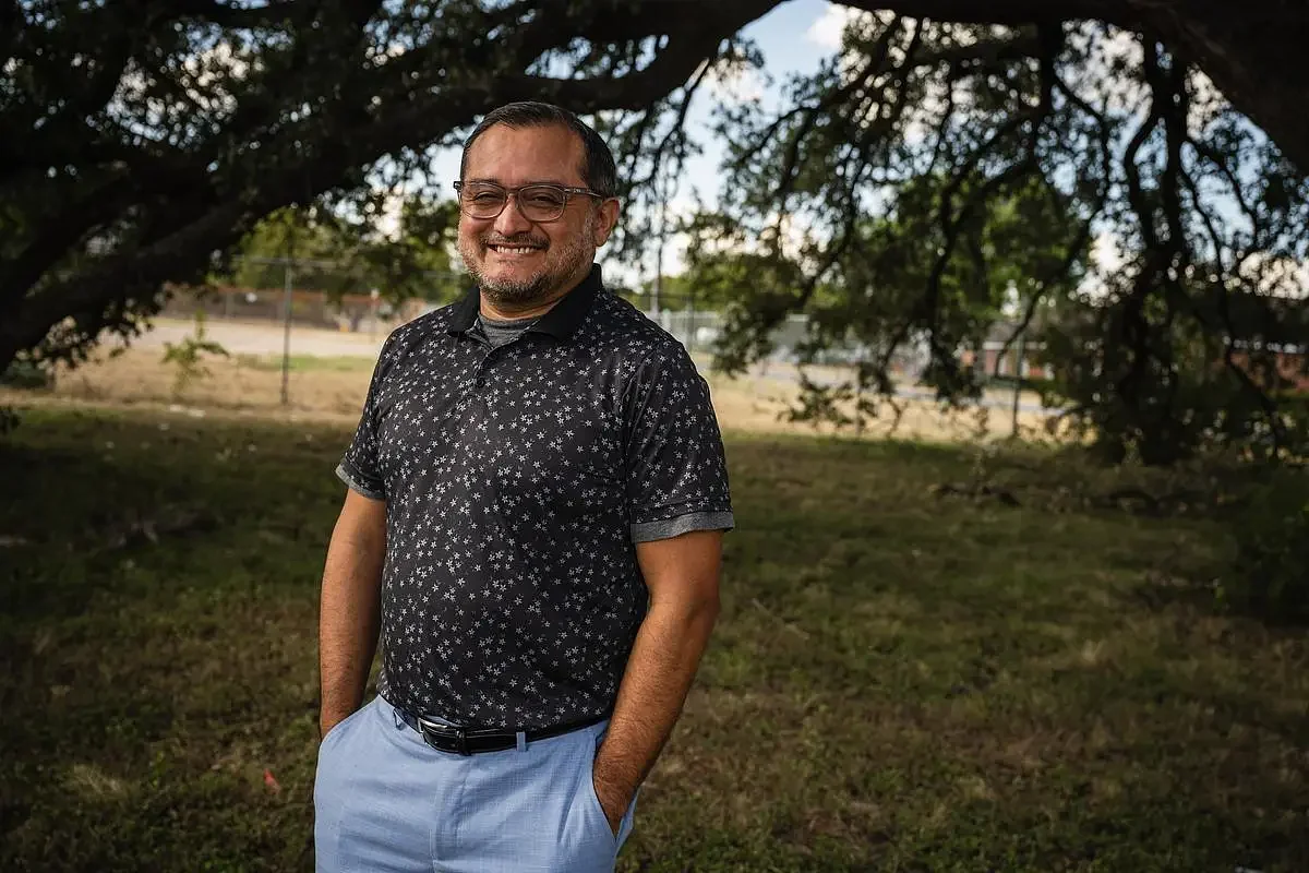 Neighbors applaud mixed-income homeownership vision at old Sanger school