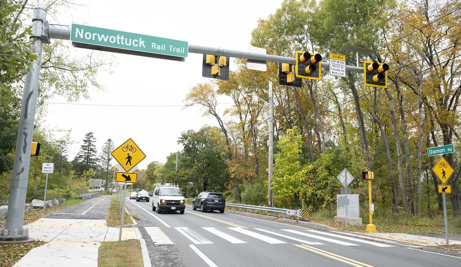 UMass study finds drivers often confused by crosswalk beacons
