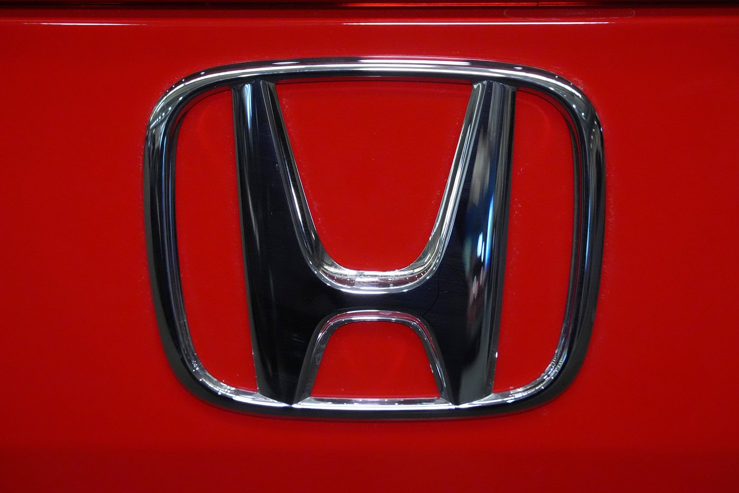 Major car manufacturer recalls more than 880,000 vehicles: Here’s why