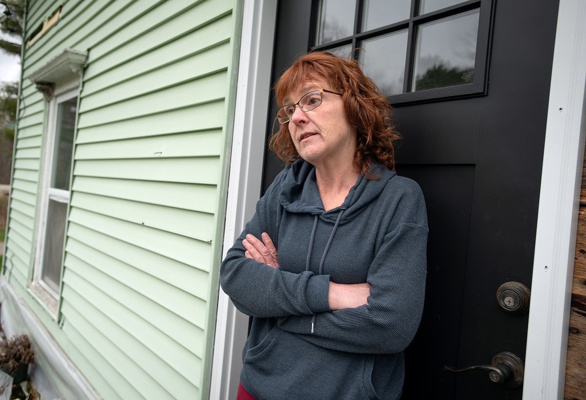 Hampden needs to fix an aging bridge to 6 homes or build a new road