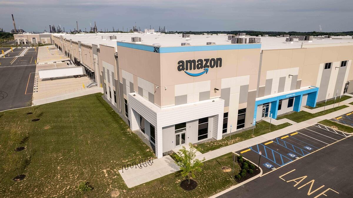 Amazon plans new distribution hub in Waterville