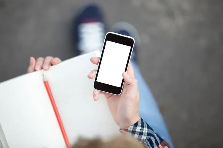 Column: Why school cell phone bans are a bad idea