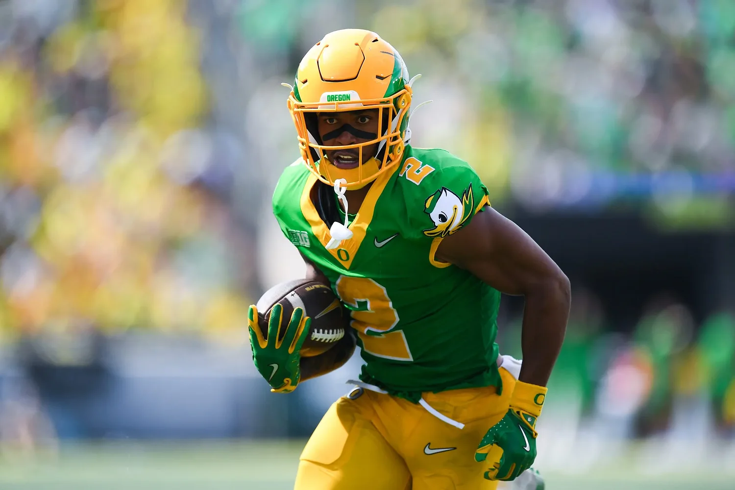 Simplicity from Dante Moore and the Oregon Ducks lead to rout of Montana State