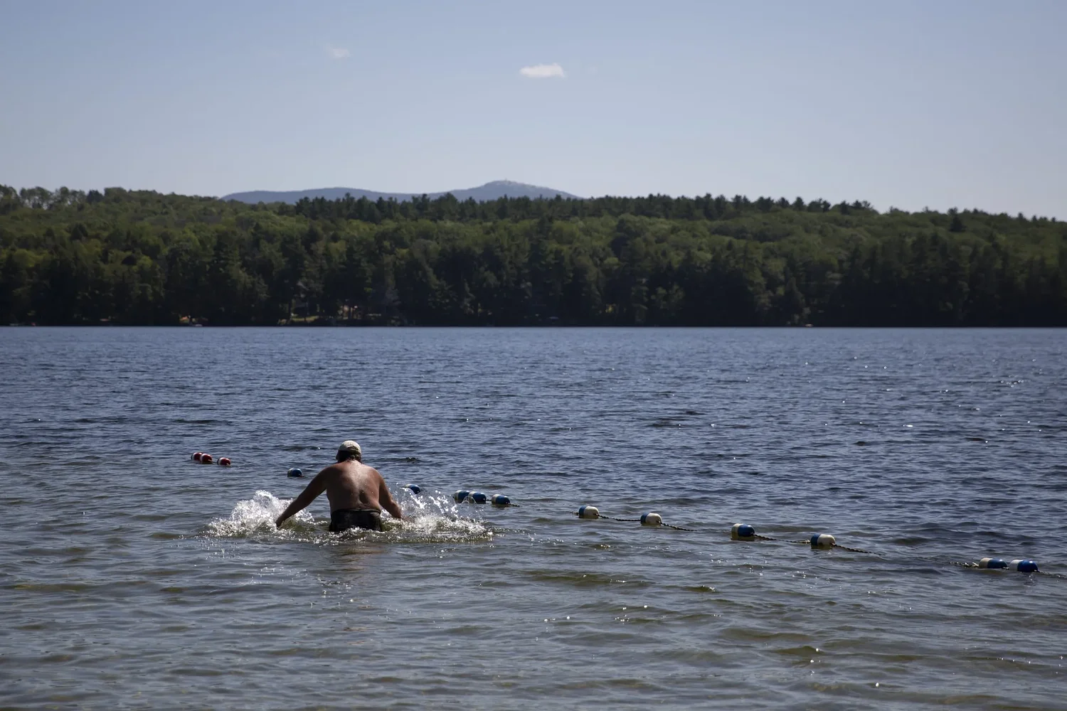 Test shows elevated level of E. coli at Canaan Street Lake beach