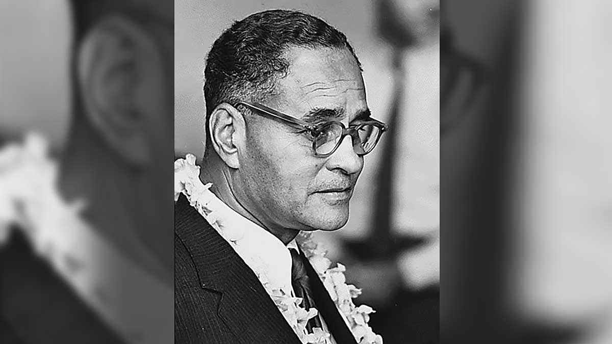 1904: Ralph Bunche is born