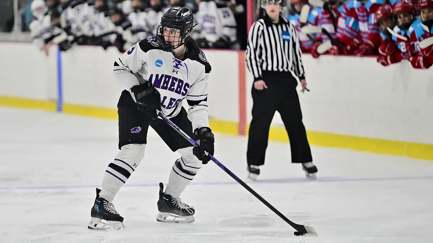 Hanover native reflects on successful women's college hockey career
