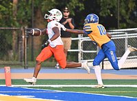 Plainfield East hits 55 for third straight week in win over Joliet Central