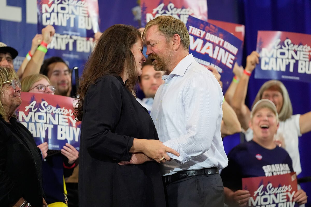 Republicans are worried after Maine Democrats’ strong primary turnout