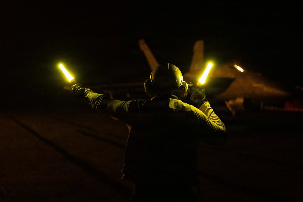 U.S. launches ‘proportional’ strikes against Iran in response to downing of Army helicopter