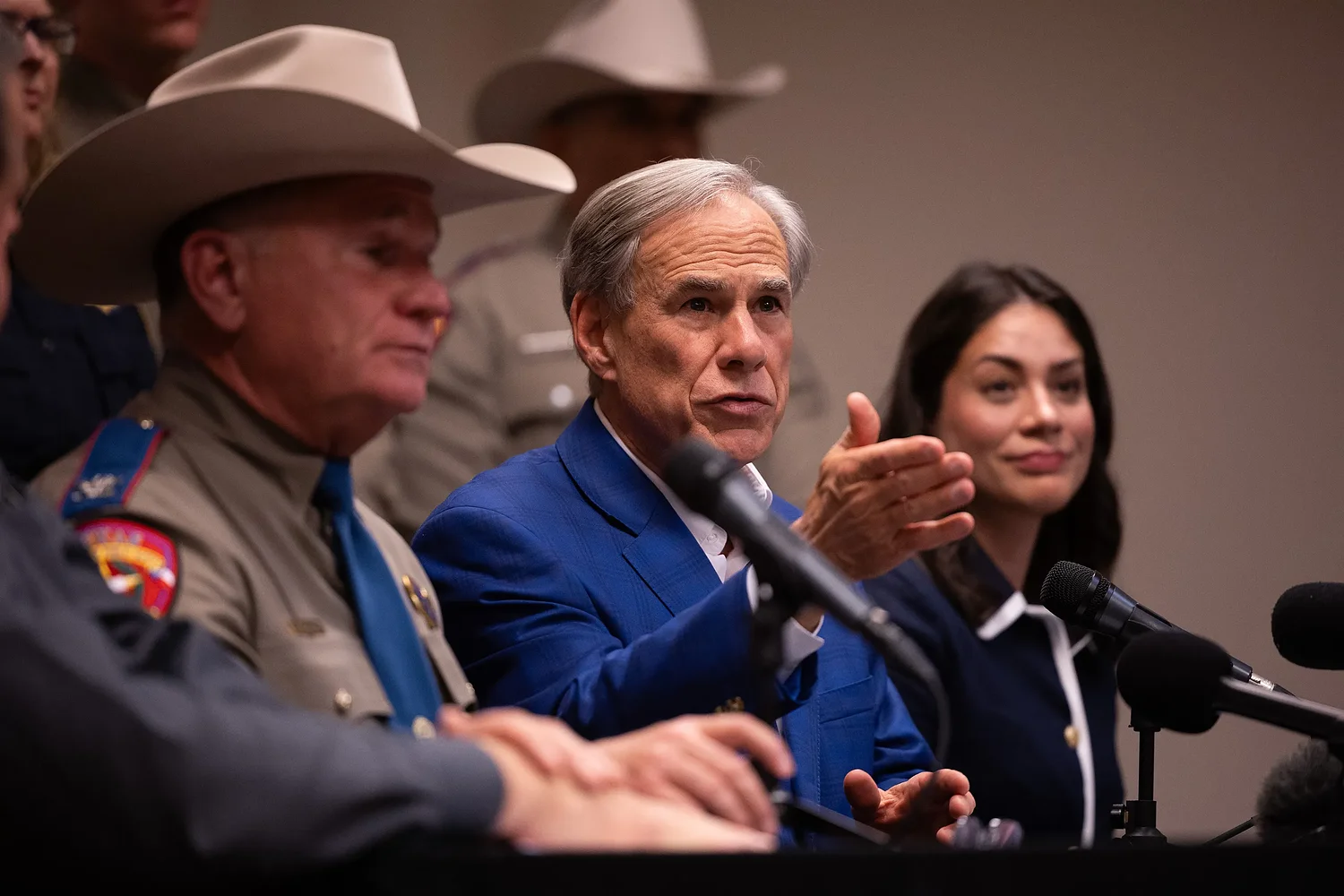 Greg Abbott expands task force targeting repeat offenders from Houston to other large cities