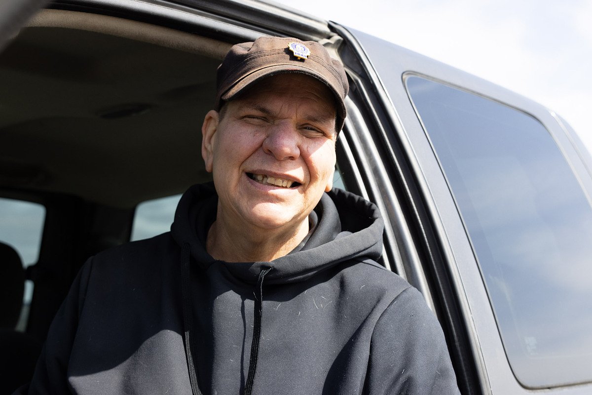 A Maine man broke his tooth 2 weeks ago. He still can’t find a dentist to fix it.