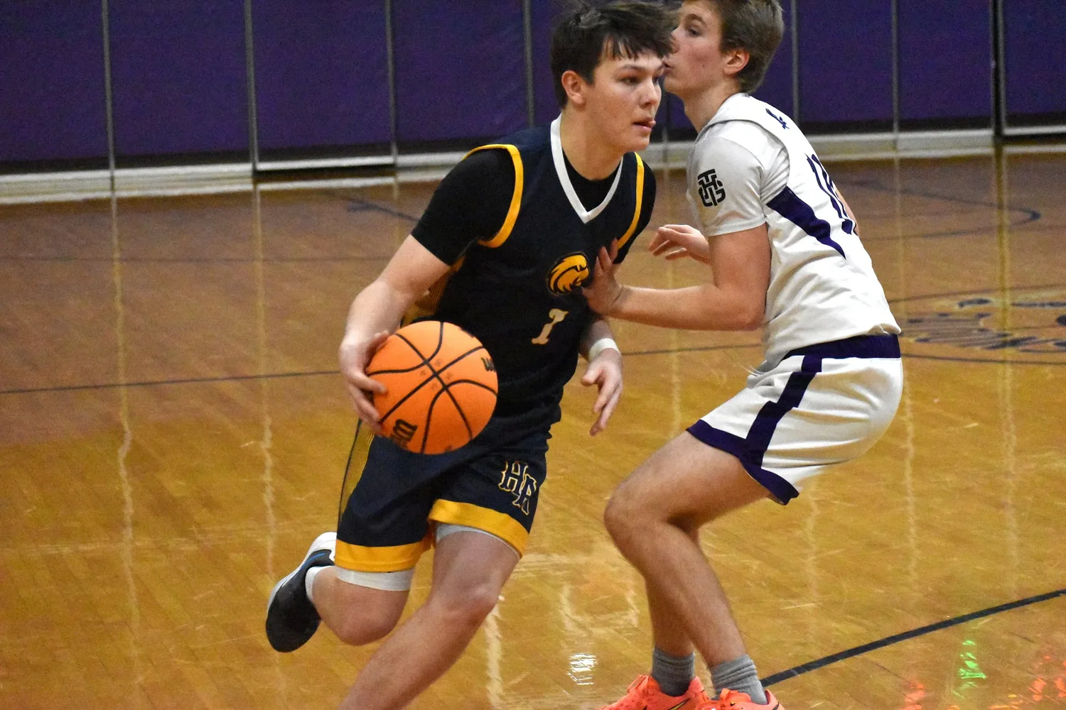 H.S. Roundup: Hopkins boys basketball handles Smith Academy in Hampshire North tilt