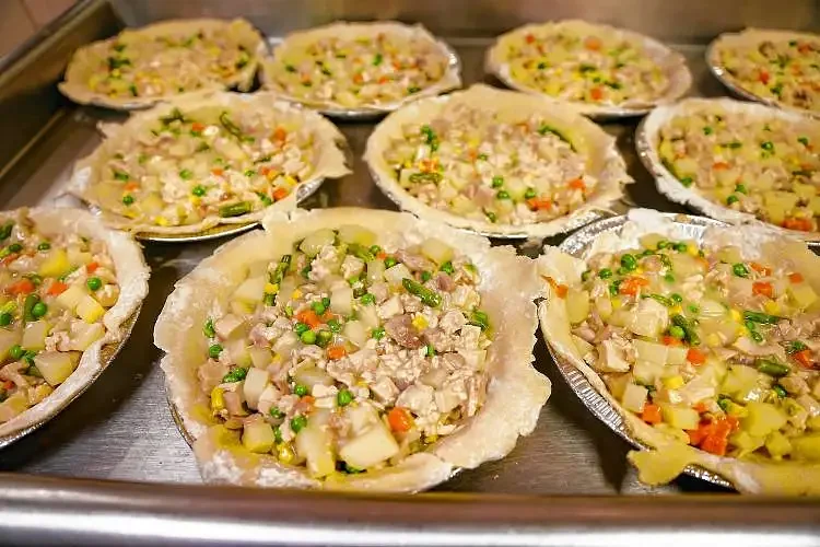 Bernardston Kiwanis Club's chicken pot pie dinners to return Jan. 31