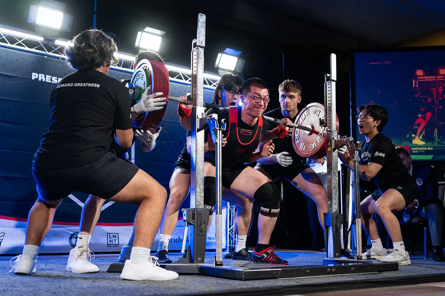 Dartmouth grad student preps for powerlifting championships
