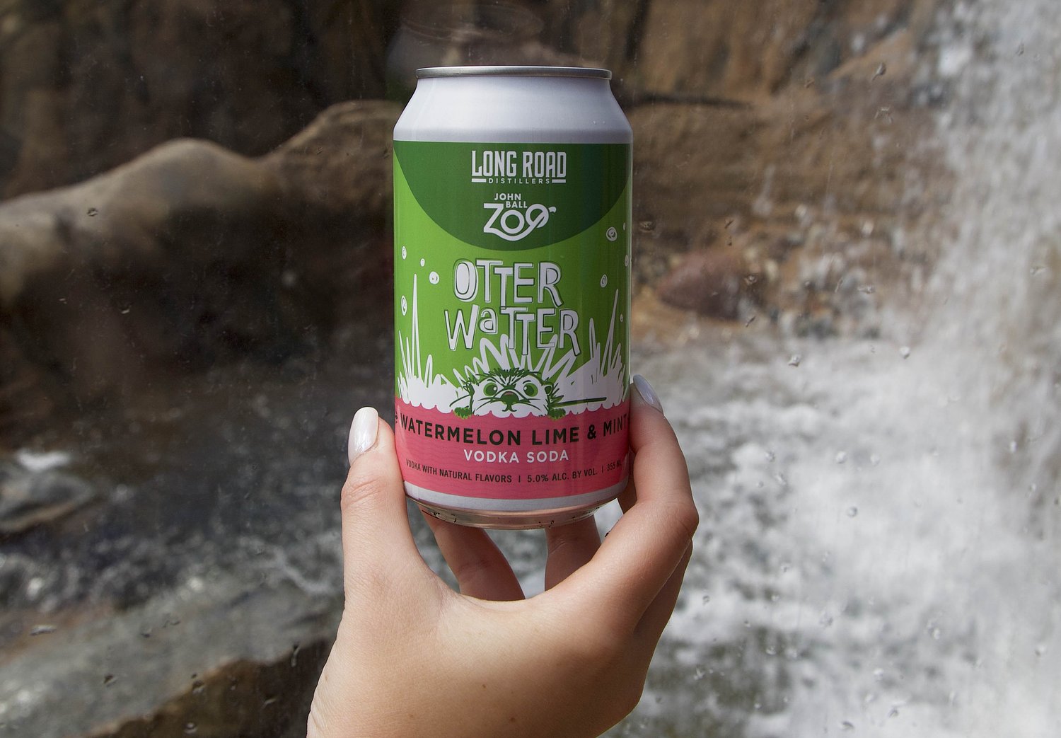 Michigan distillery launches cocktail that celebrates otters and supports clean water