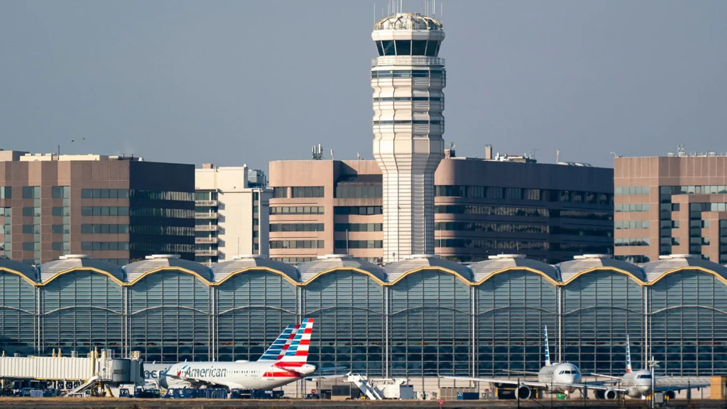 FAA warns Washington area airports face flight cuts starting Nov. 7 if shutdown continues