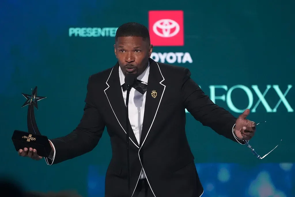 Awards bring star power as Doechii, Jamie Foxx, Mariah Carey shine in 25th anniversary show