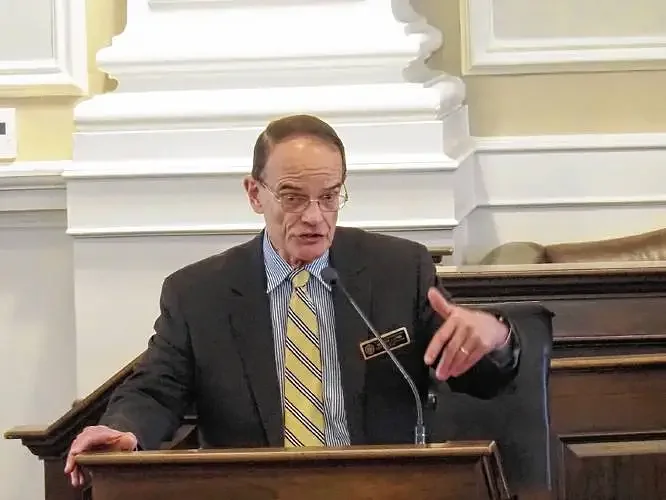 Republican lawmakers grapple with whether to comply with Supreme Court order on education funding