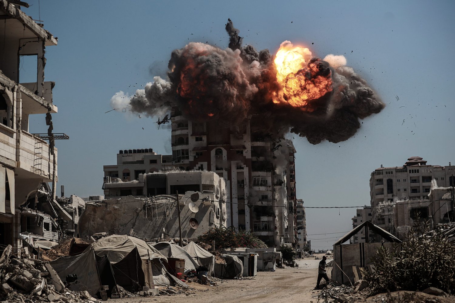 Israel starts major ground operation in Gaza City