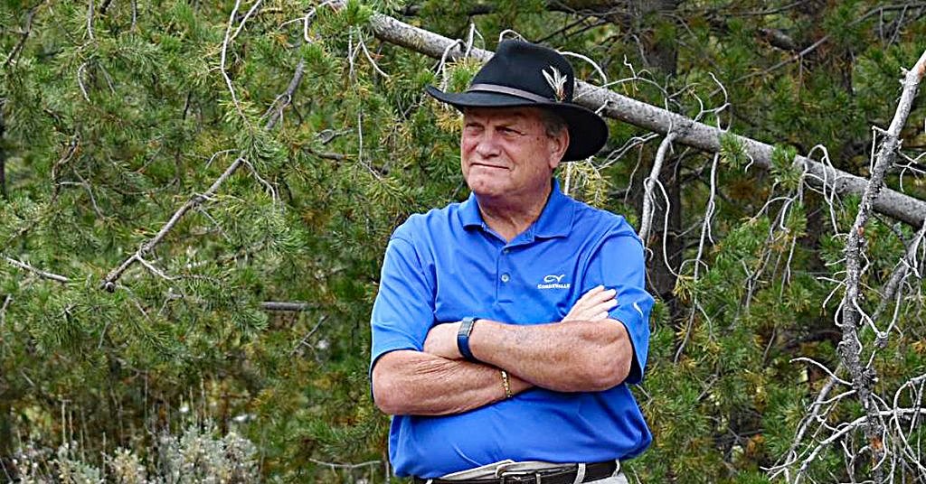 Breach bill author cruises to reelection win