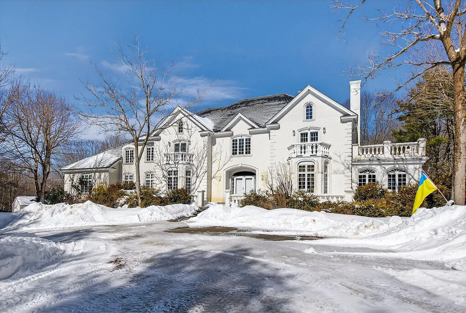 This $3.5M Maine estate comes with a tennis court, indoor pool and elevator