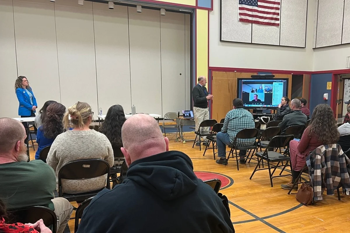 Parents question administrators at tense meeting about closing Swanville school
