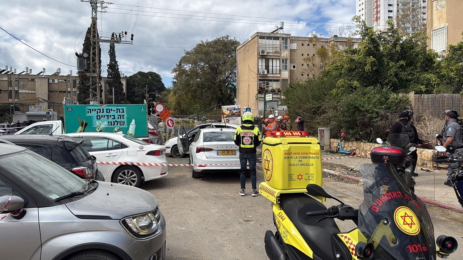 Iranian missile kills two in central Israel as war continues