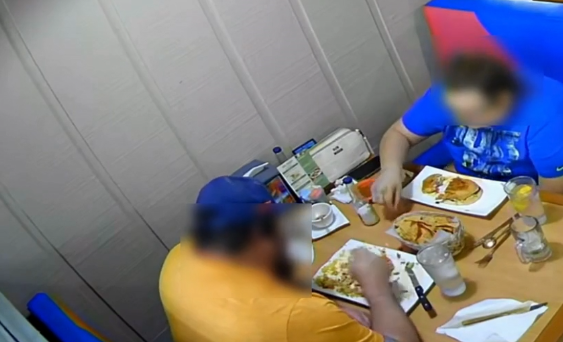 Houston restaurant goes viral after couple's apparent hairbrained scheme