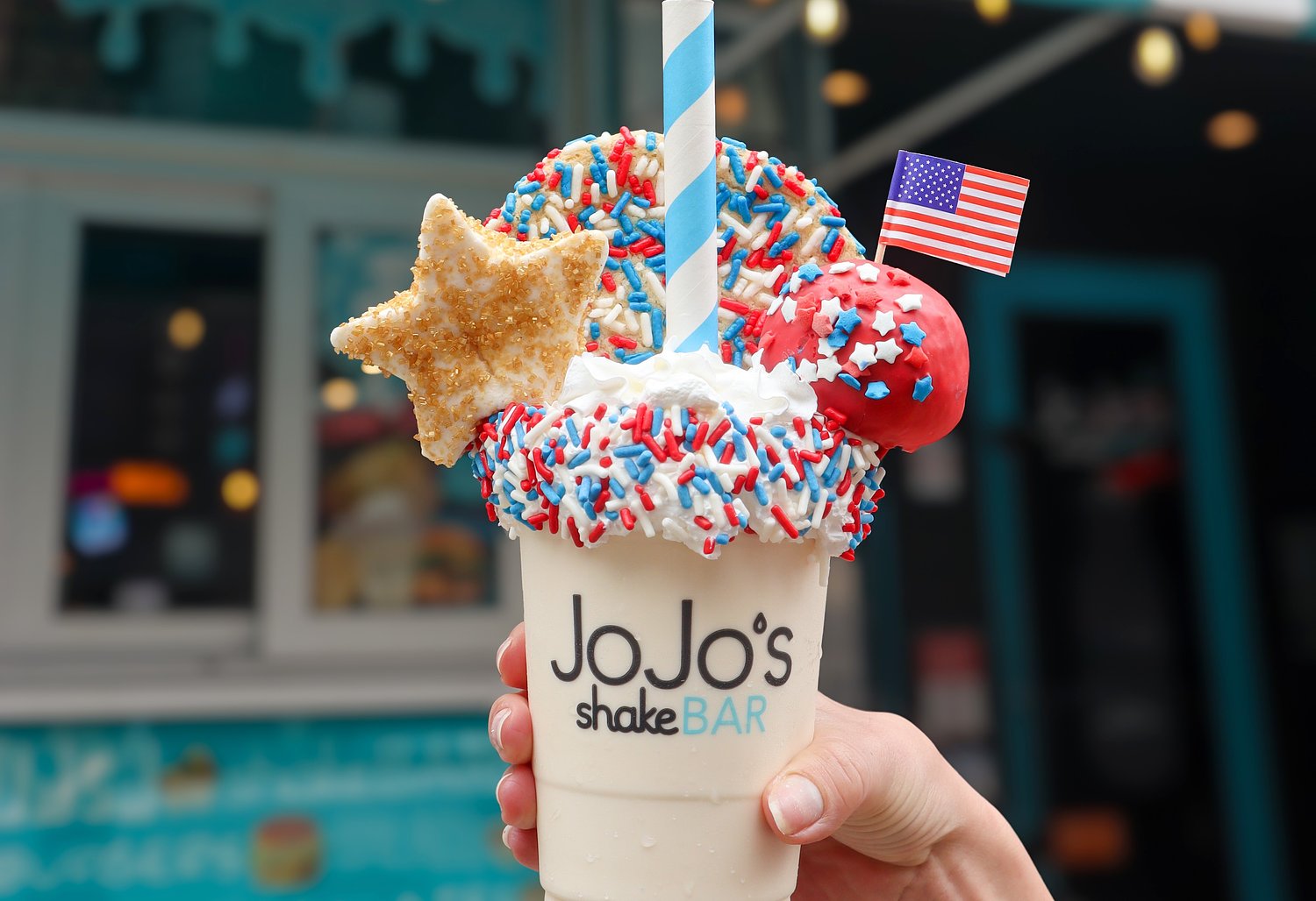 Detroit shake bar makes patriotic 4th of July milkshake in honor of America’s 250th