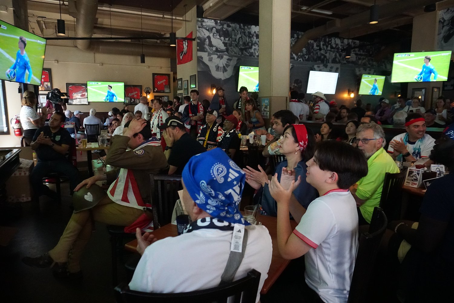 US soccer fanatics in Portland celebrate team’s 2nd World Cup victory