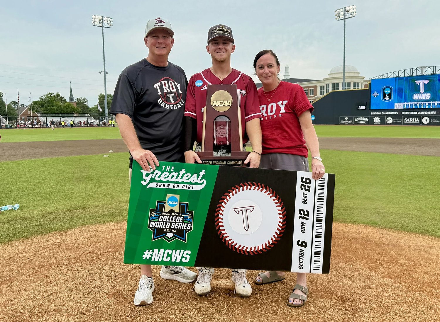 Resilient Aaron Piasecki enjoying unprecedented run to College World Series