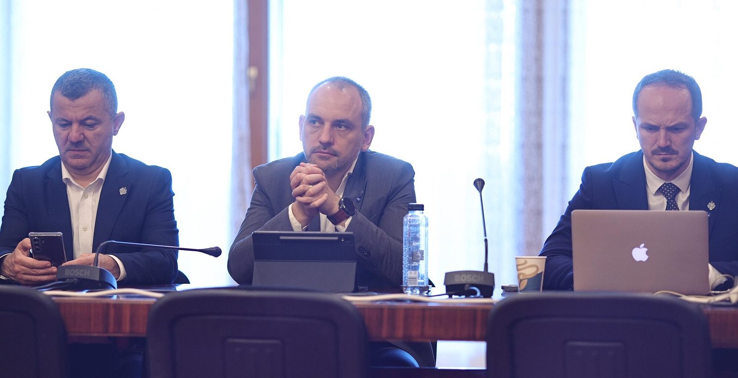 Adrian Echert, deputat USR de Sibiu: ”Construim un program de guvernare serios, nu pomeni electorale” (C.P.)