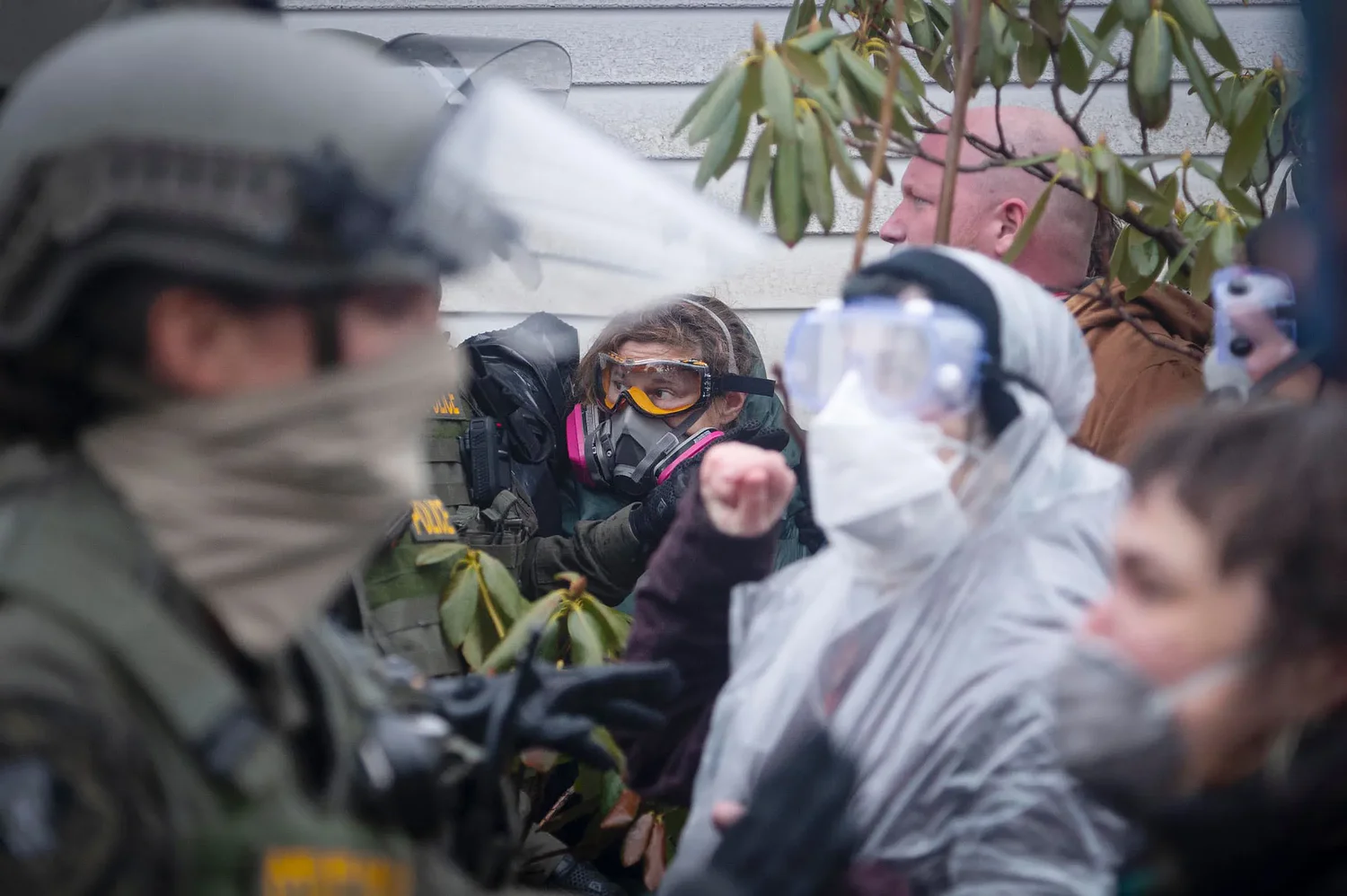 Prosecutor declines to charge six protesters arrested at S. Burlington ICE raid