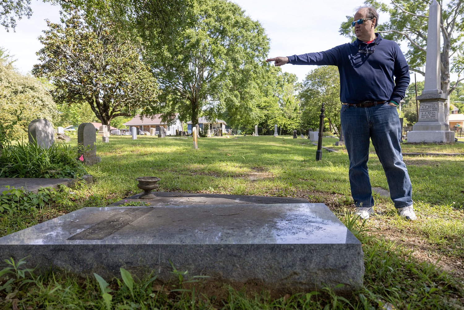 Greenwood Cemetery's colorful history in downtown Jackson is explored in Belhaven films