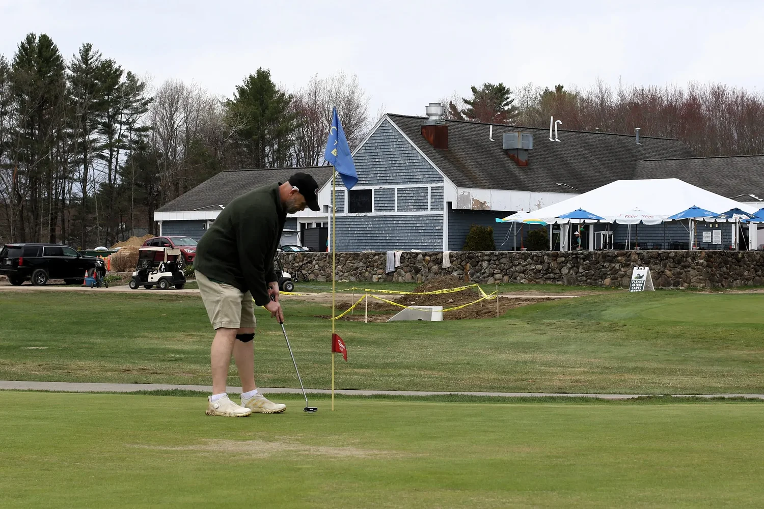 Kicking off the golf season at Beaver Meadow with spring weather
