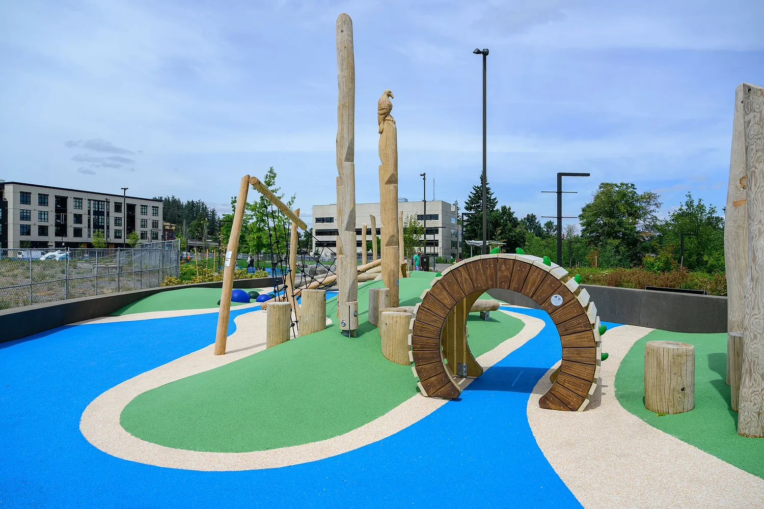 Residents explore new Riverfront Park Plaza on opening day