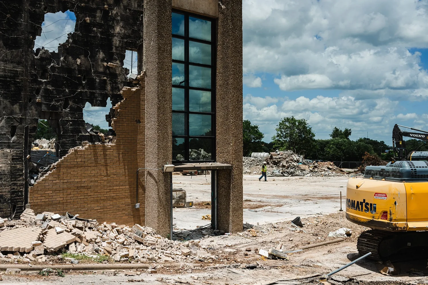 Waco ISD is sitting on $32 million from a school sale. Some see a war chest for hiring top teachers.
