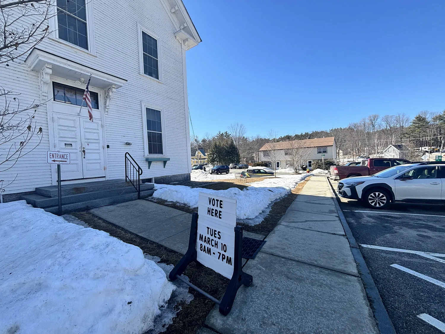 Bennington voters reject funding for third police officer