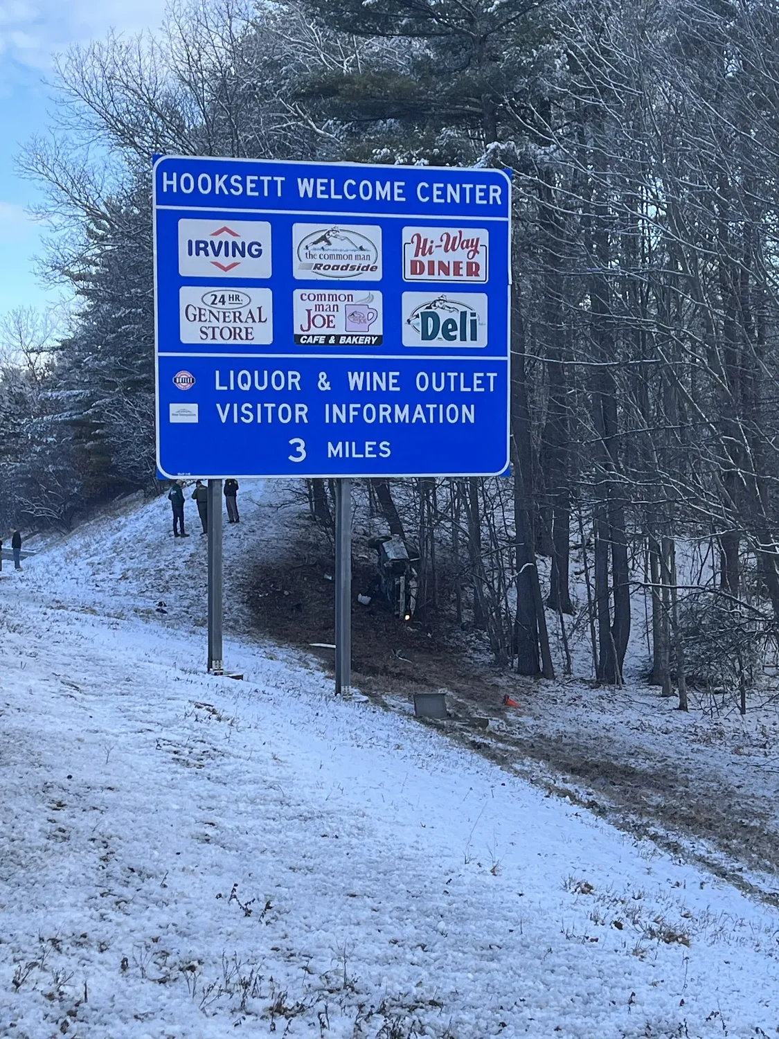 Warner man faces DUI charges after crashing stolen car into Hooksett Welcome Center sign