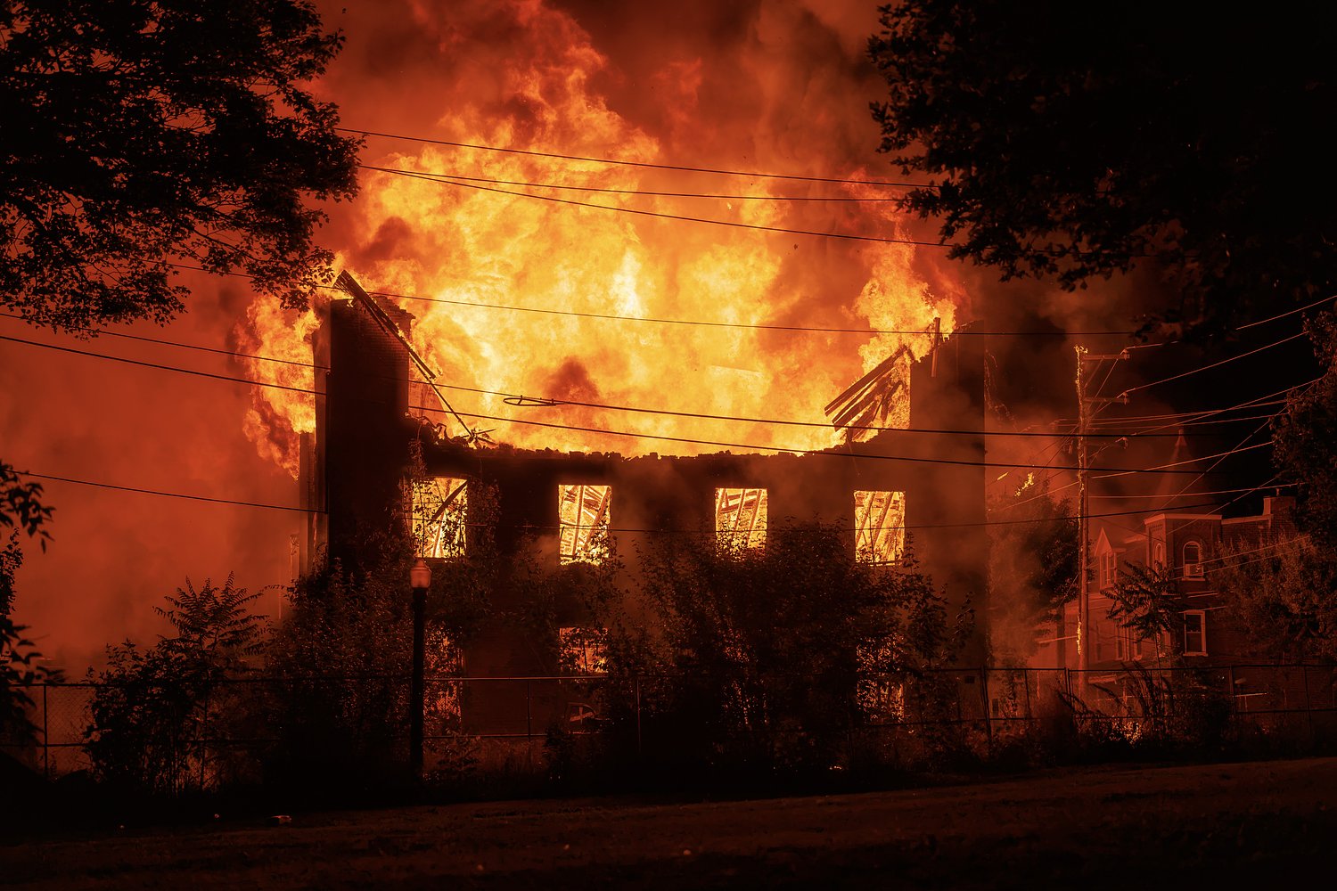 Allentown fire: 6-alarm blaze rips through former factory, displaces several, fire officials say (UPDATE)