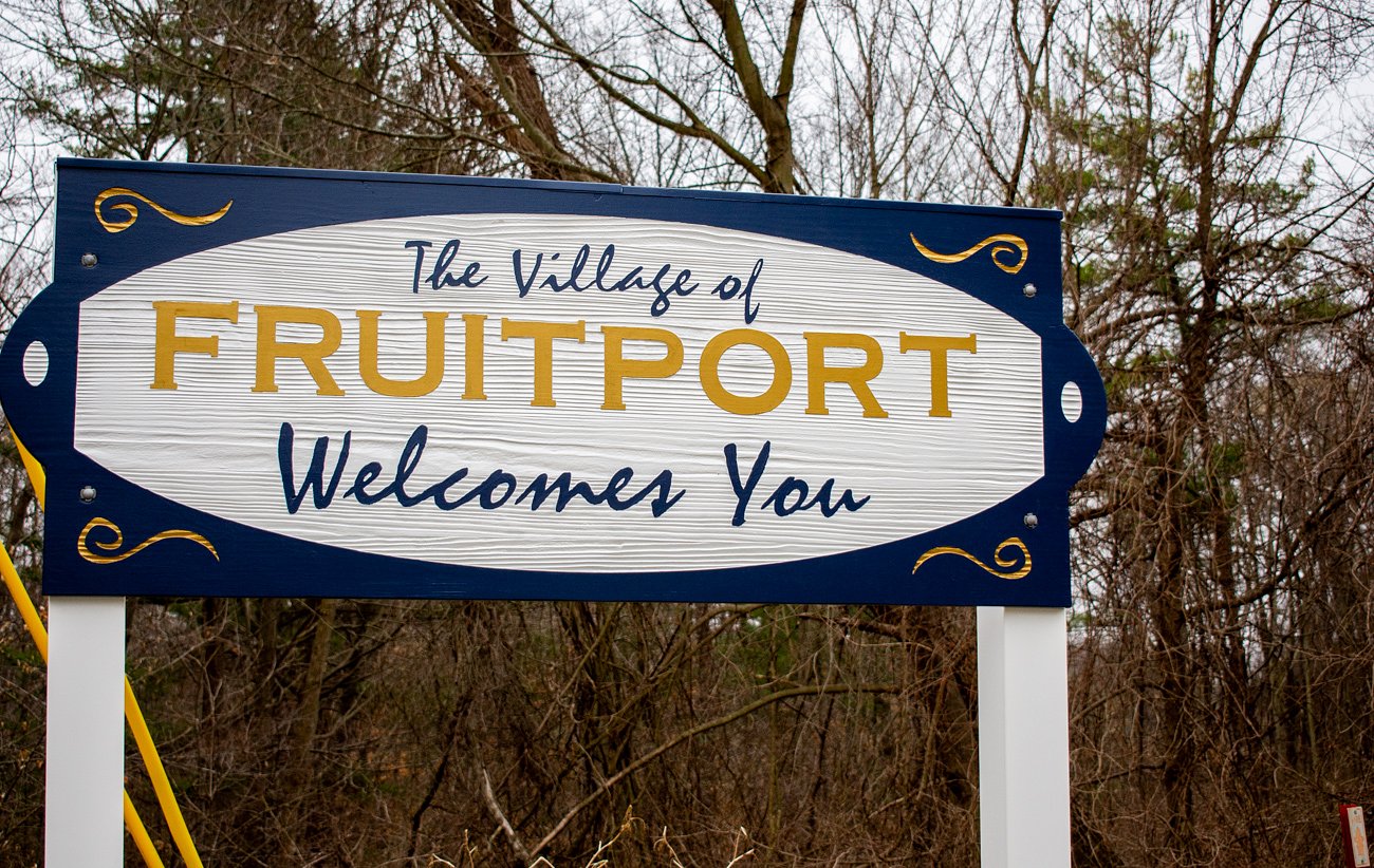 Which Michigan villages are growing and shrinking the fastest?