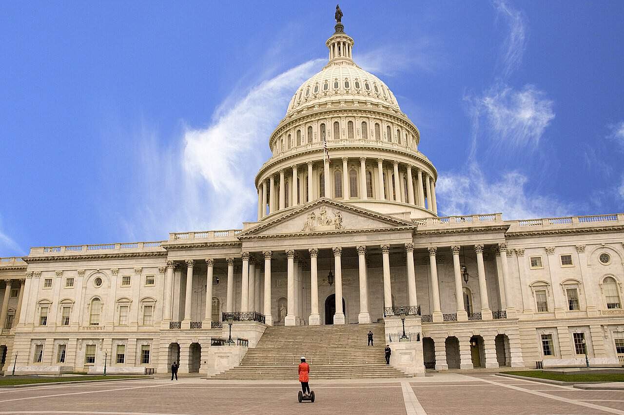 Report: Scientists at center of 'lab leak' concerns misled Congress